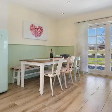 Komfortables Allee * Krummin