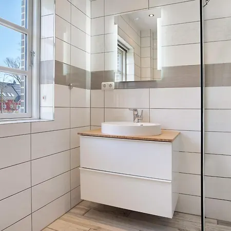 Komfortables Allee * Krummin